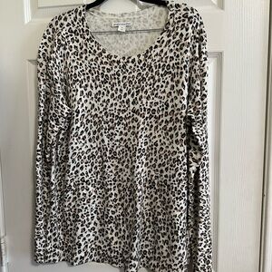Amazon Essentials Animal Leopard Print Sweater size XL